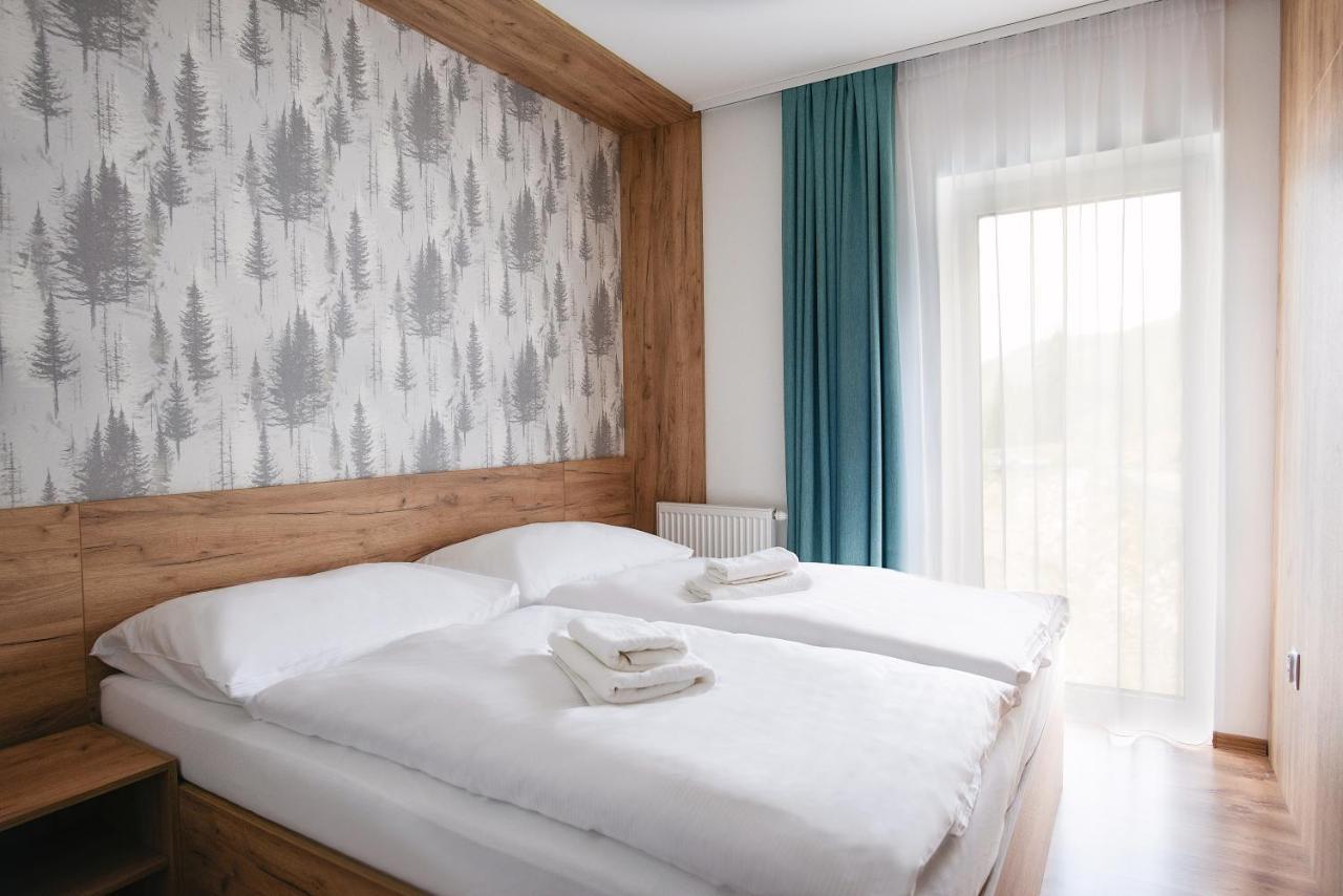 דמנובסקה דולינה Apartmany Stiavnica & Durkova - Galeria Apartments Jasna Lucky מראה חיצוני תמונה